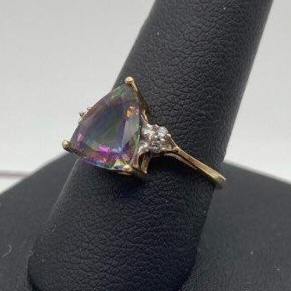 10k Yellow Gold Mystic Topaz, Diamon Accents, SCRAP OR REPAIR  2.41 grams - Picture 2 of 6
